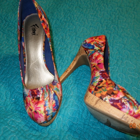 Fioni Shoes - Fiona Heels Platform Heels
